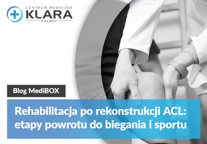 Rehabilitacja po rekonstrukcji ACL: fizjoterapeuta pomaga pacjentowi w powrocie do sportu.