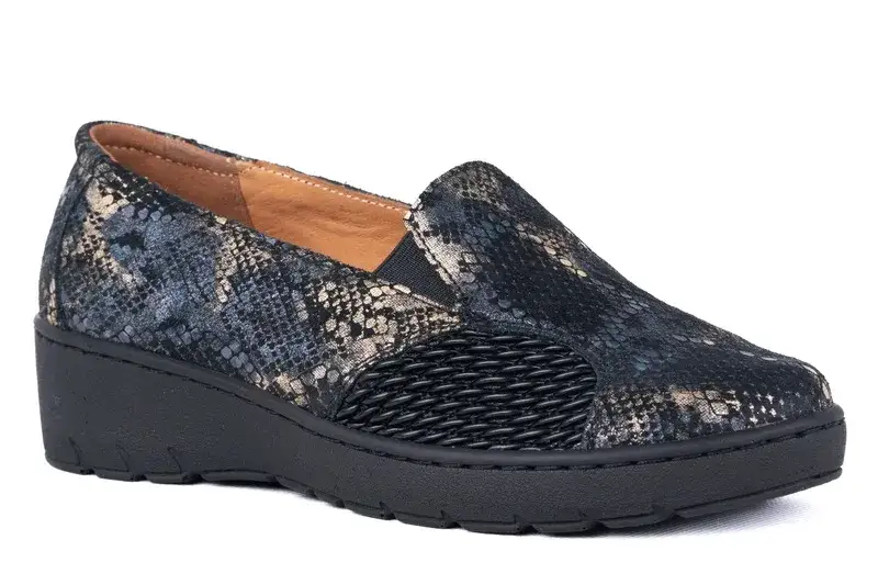 buty na haluksy cechy, idealne obuwie na haluksy grafika